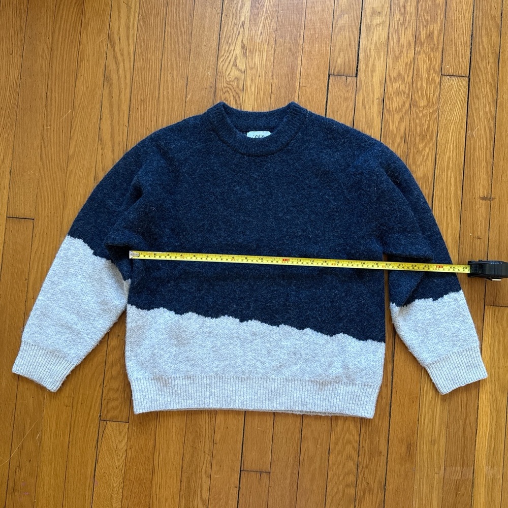 Zara Navy Blue and Cream Crewneck Sweater